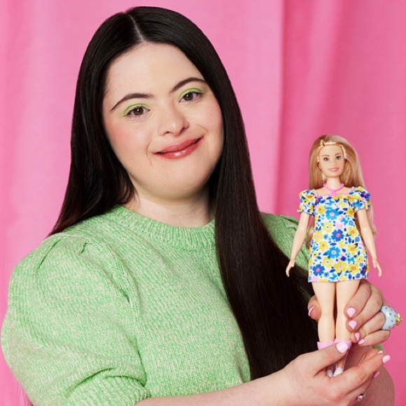 New! Barbie Fashionistas Doll #208 with Down Syndrome - Picture 6 of 16